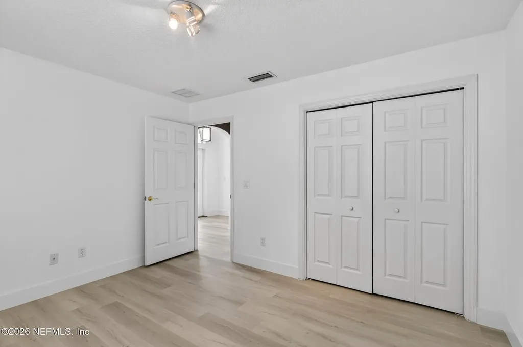 10133 Delpoint Lane Jacksonville FL 32246