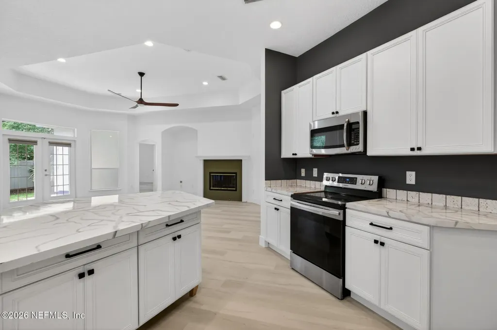 10133 Delpoint Lane Jacksonville FL 32246