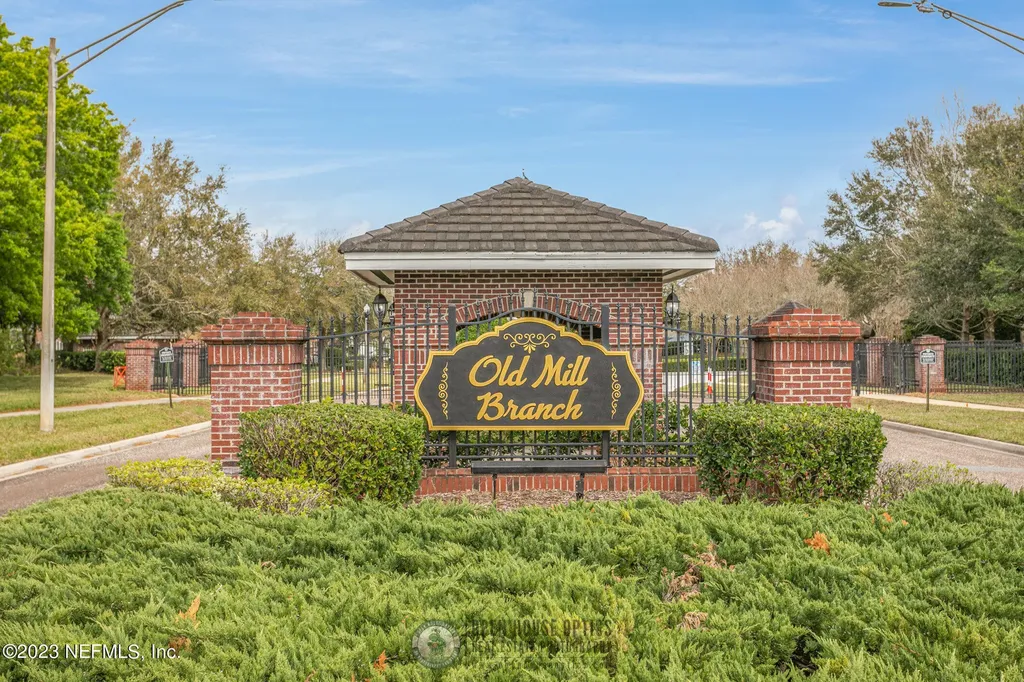 10133 Delpoint Lane Jacksonville FL 32246