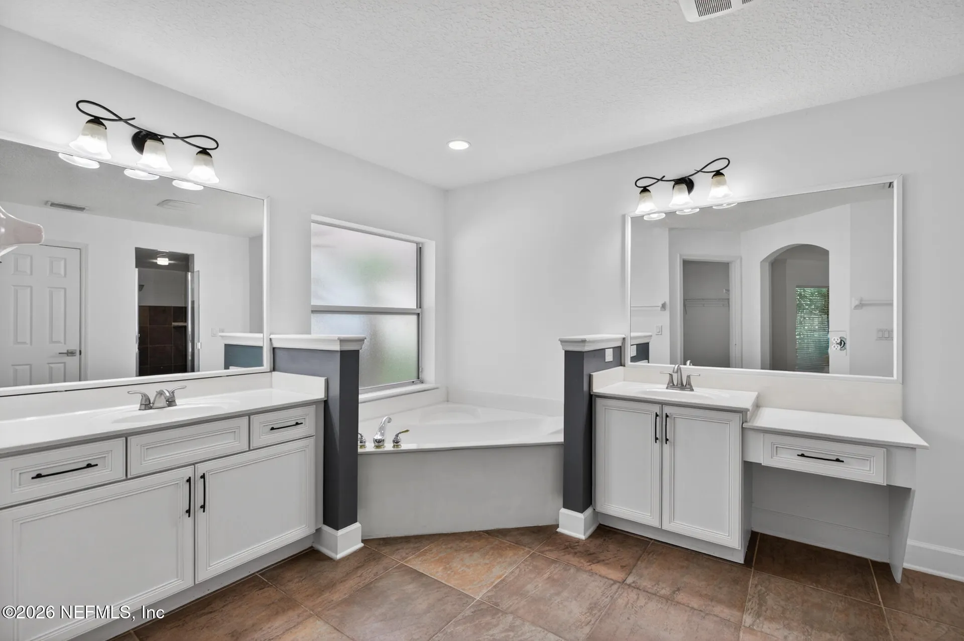 10133 Delpoint Lane Jacksonville FL 32246
