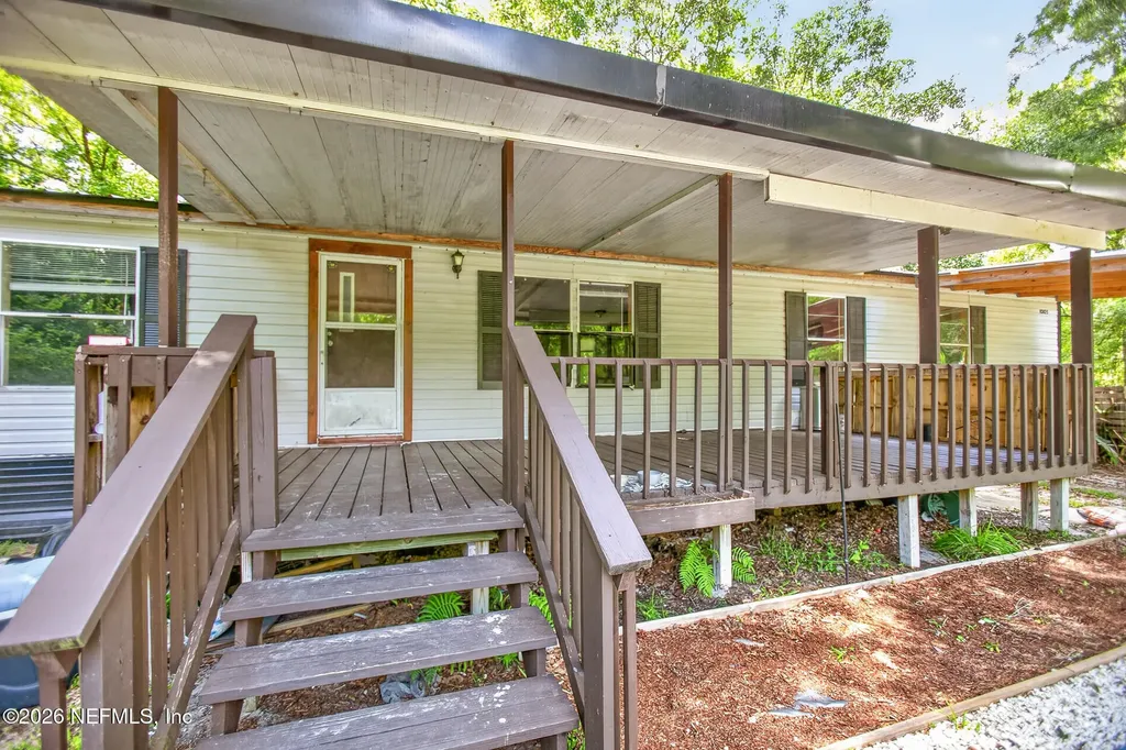 10105 Vaughan Avenue Hastings FL 32145