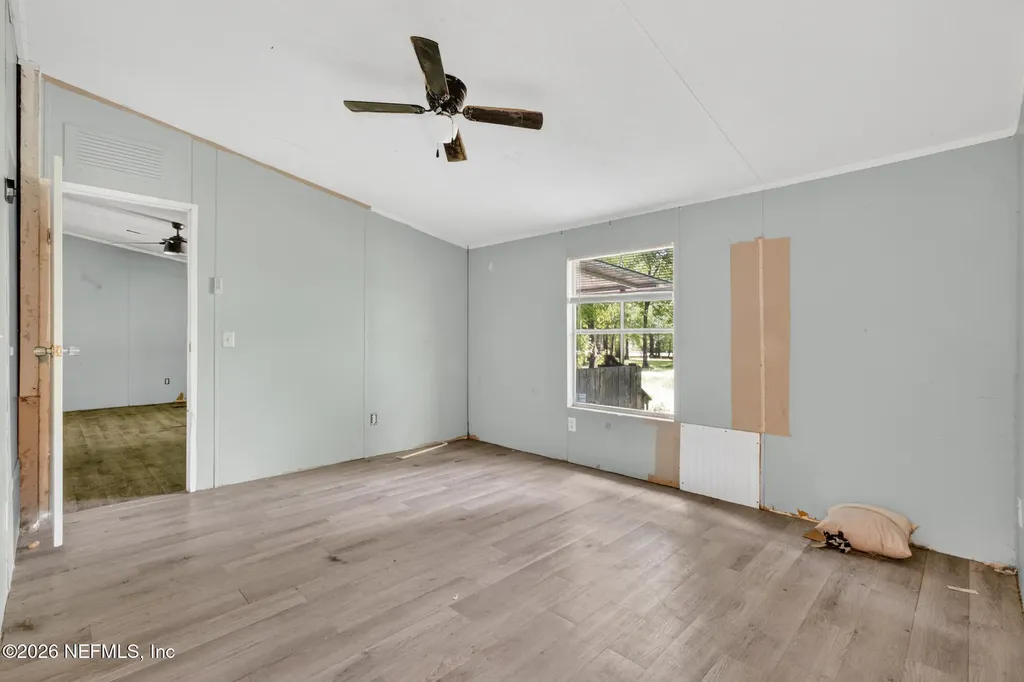 10105 Vaughan Avenue Hastings FL 32145