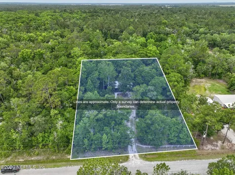 10105 Vaughan Avenue Hastings FL 32145