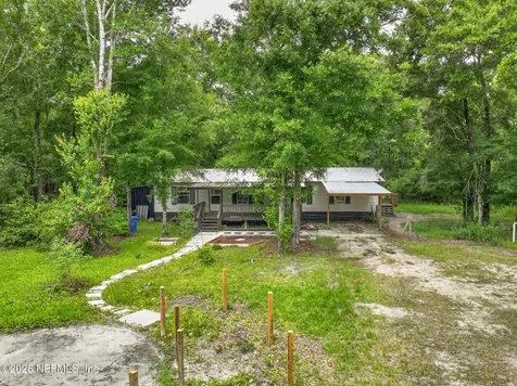10105 Vaughan Avenue Hastings FL 32145