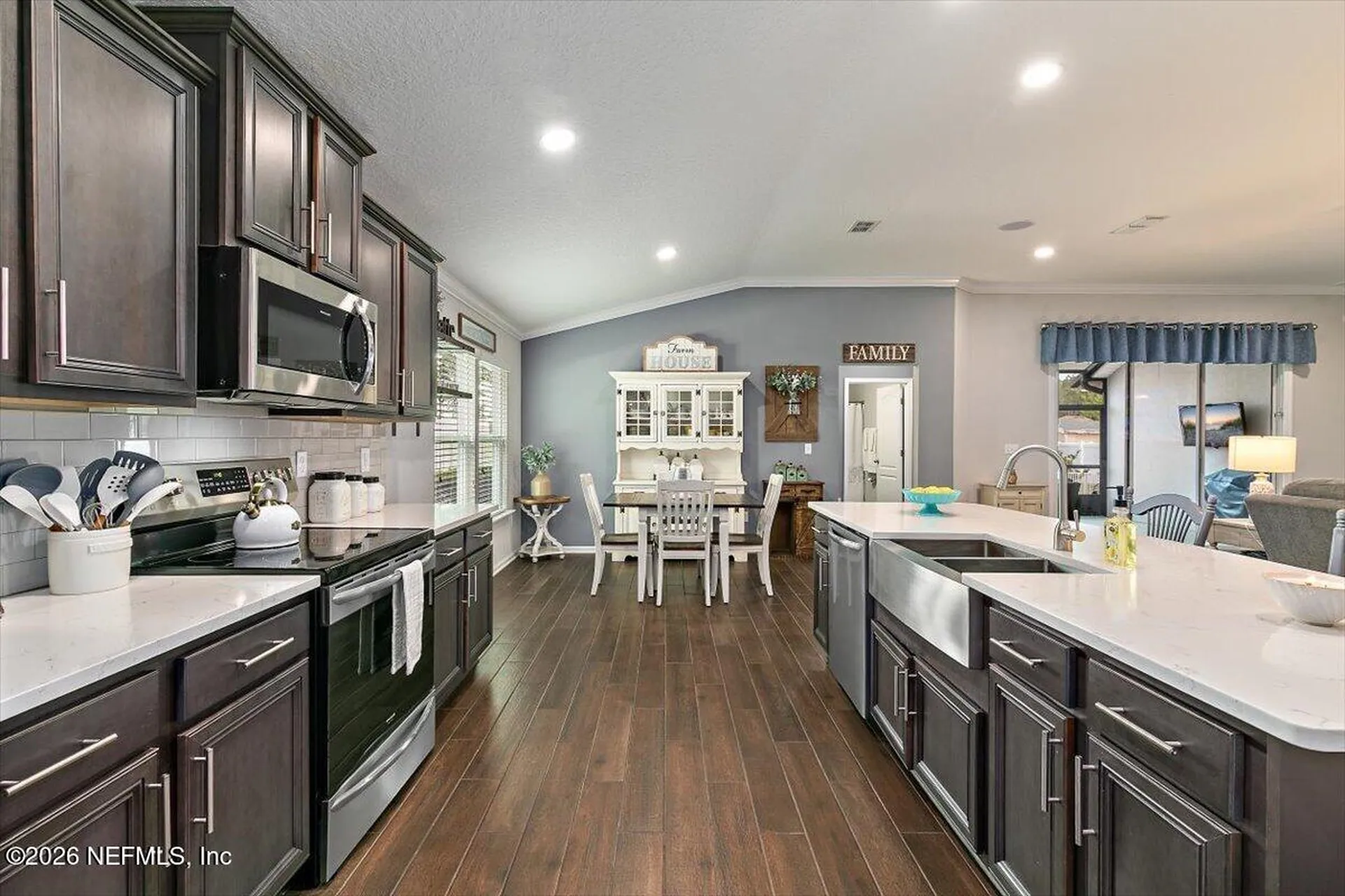 11592 Paceys Pond Circle Jacksonville FL 32222