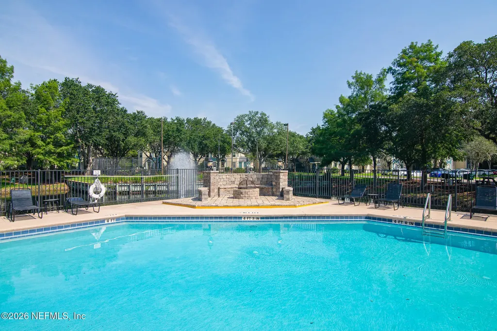 13703 Richmond Park Drive N Jacksonville FL 32224