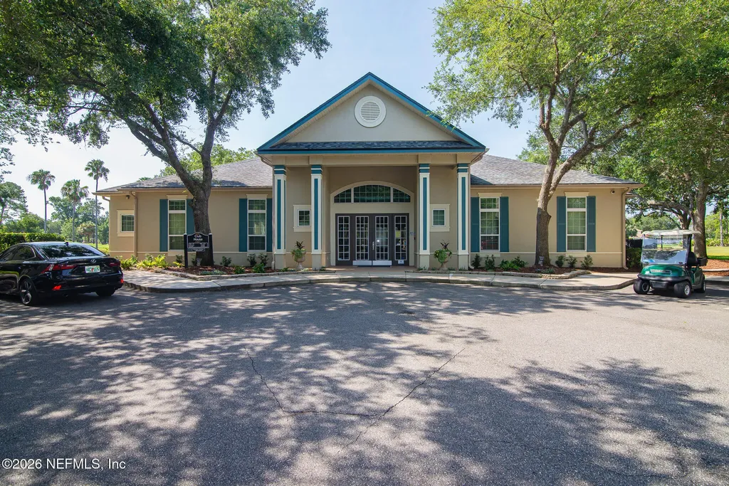 13703 Richmond Park Drive N Jacksonville FL 32224