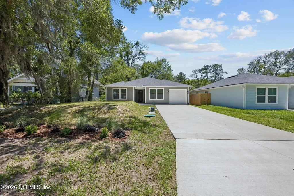 8462 Buttercup Street Jacksonville FL 32210
