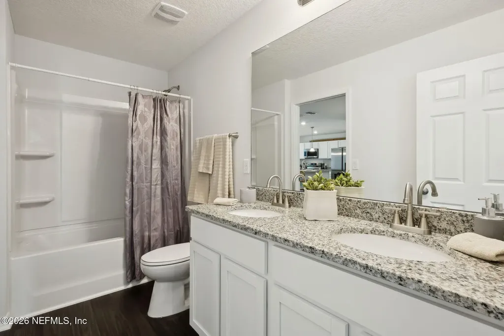 8462 Buttercup Street Jacksonville FL 32210