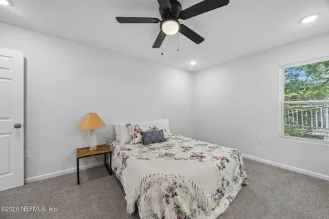 8462 Buttercup Street Jacksonville FL 32210