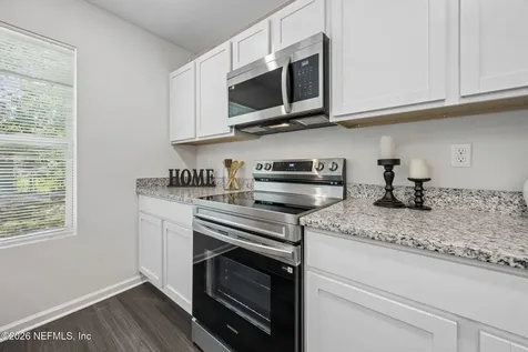 8462 Buttercup Street Jacksonville FL 32210