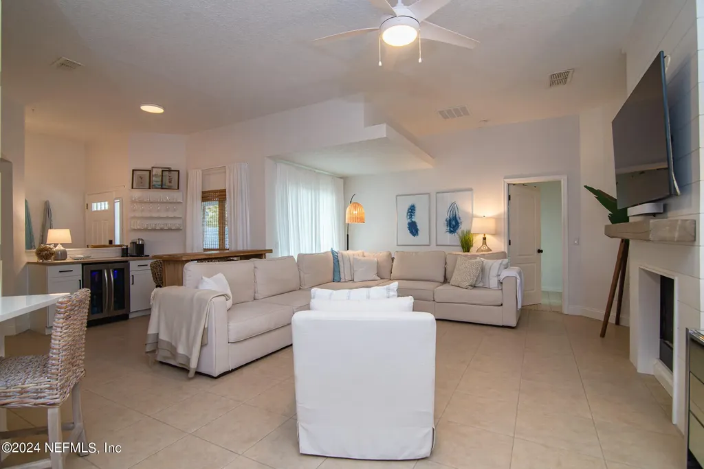 2402 Seagate Lane N St. Augustine FL 32084