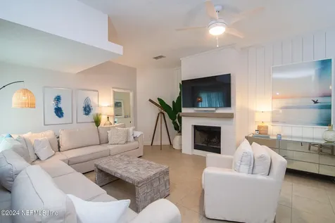 2402 Seagate Lane N St. Augustine FL 32084