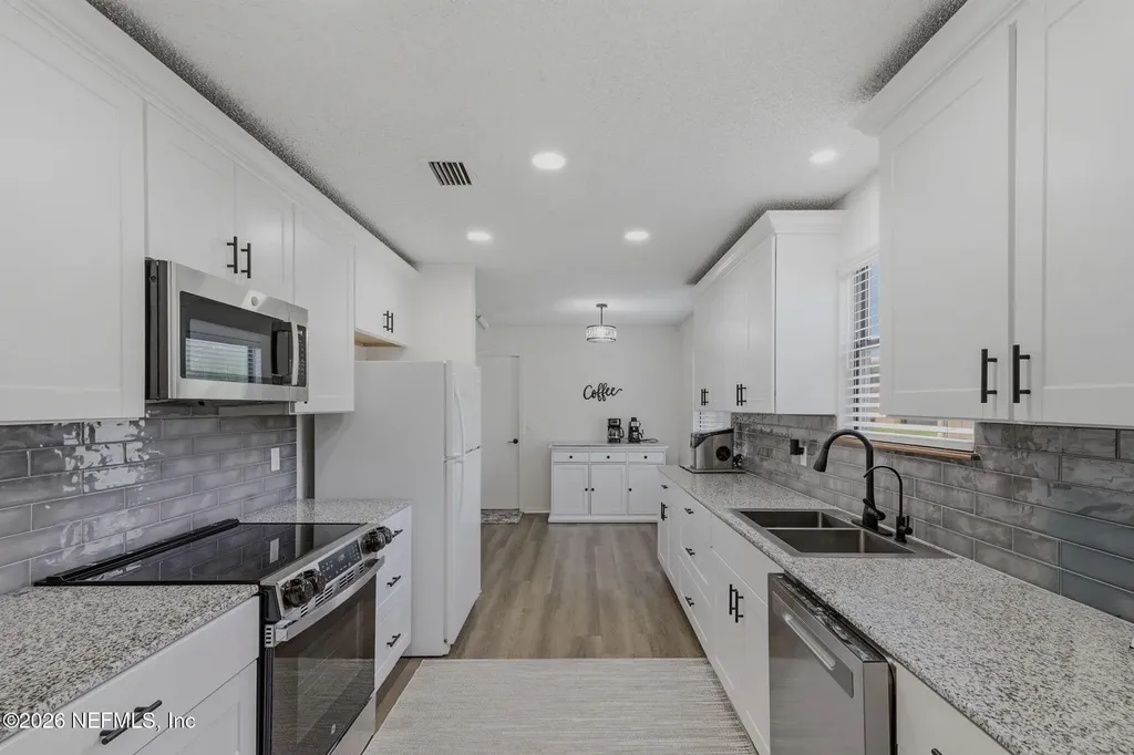 1335 Bee Street N Orange Park FL 32065