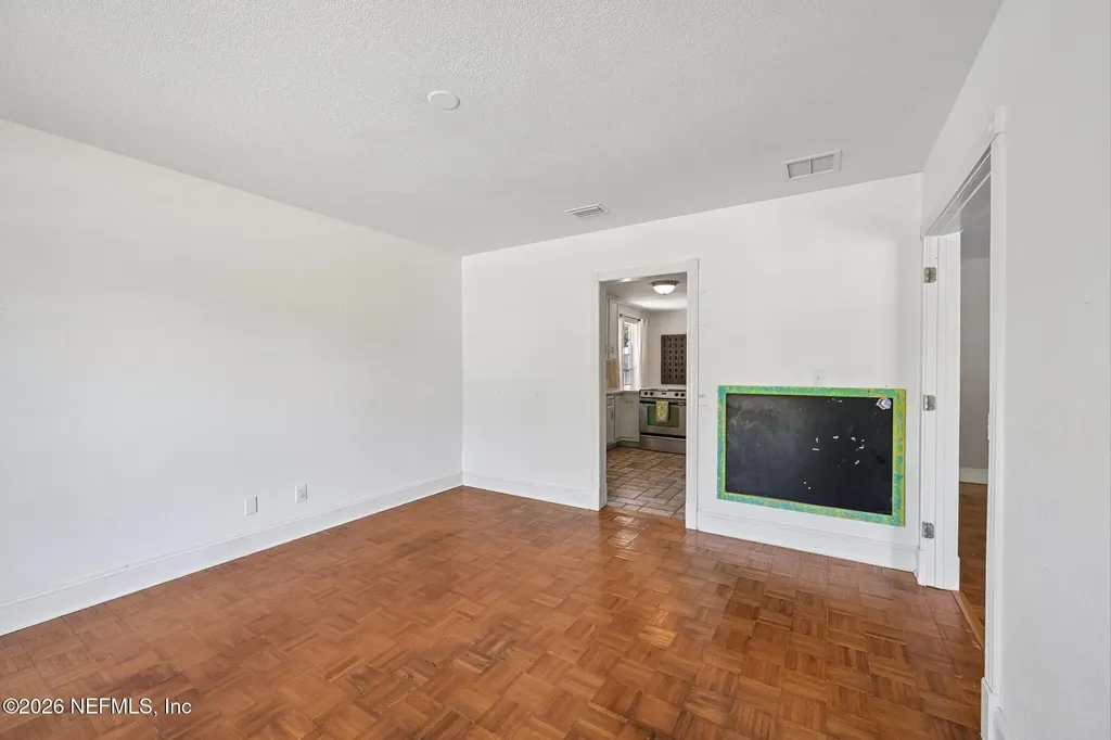2254 Smullian Trail N Jacksonville FL 32217
