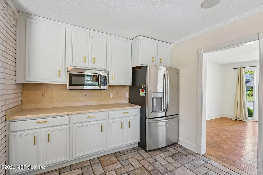2254 Smullian Trail N Jacksonville FL 32217