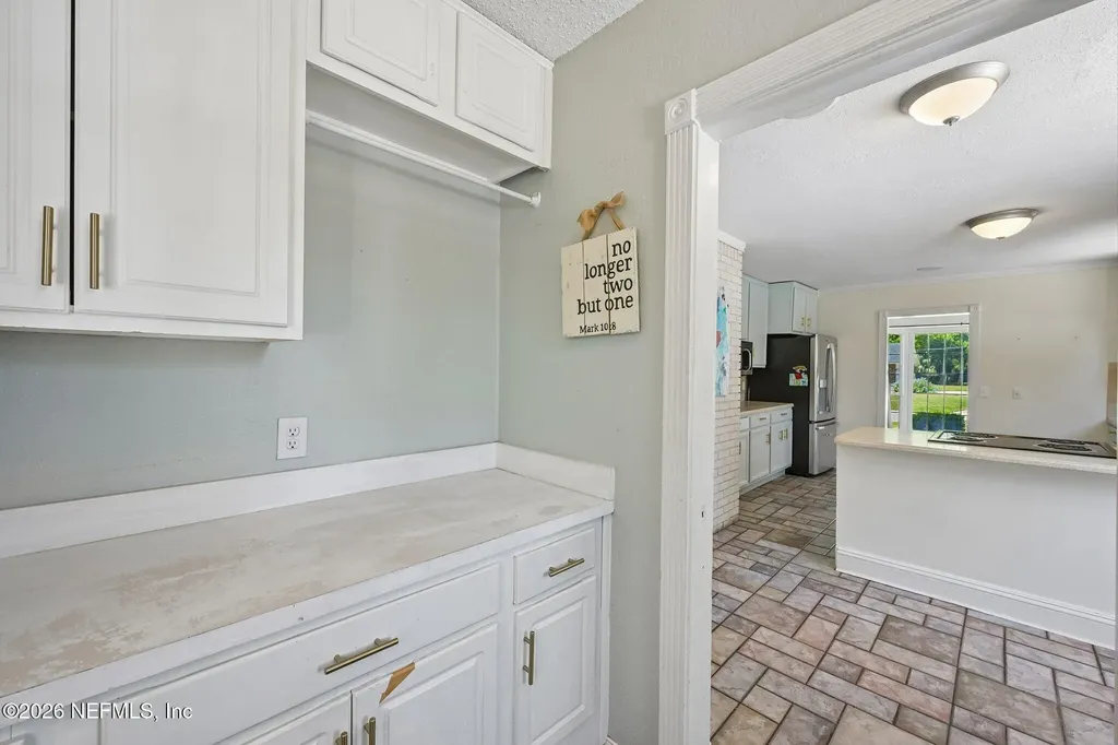 2254 Smullian Trail N Jacksonville FL 32217