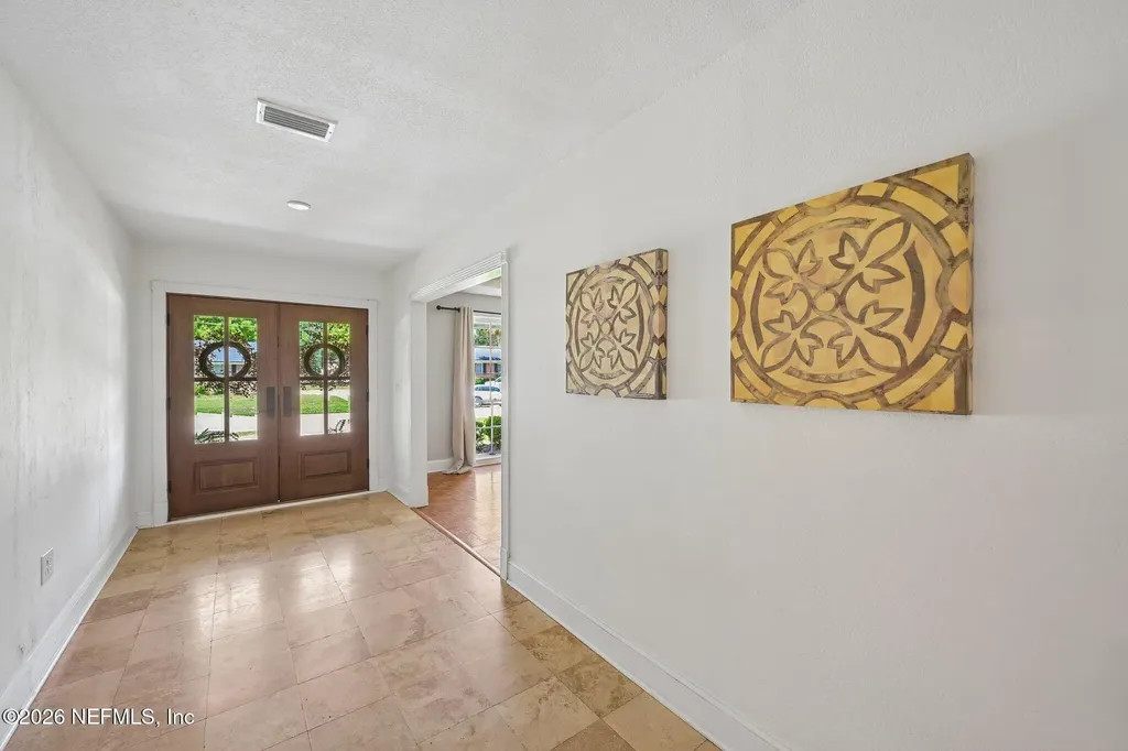 2254 Smullian Trail N Jacksonville FL 32217