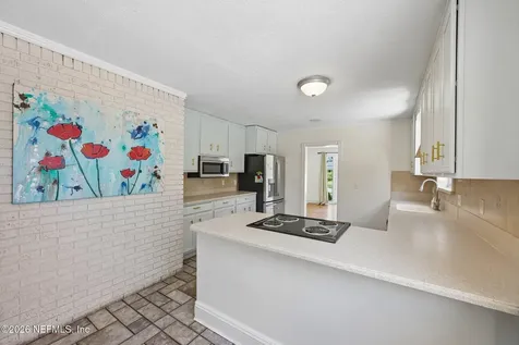 2254 Smullian Trail N Jacksonville FL 32217