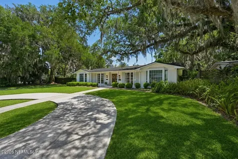 2254 Smullian Trail N Jacksonville FL 32217