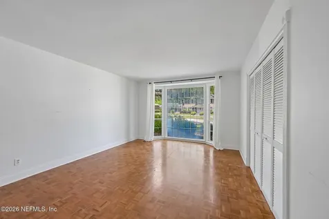 2254 Smullian Trail N Jacksonville FL 32217