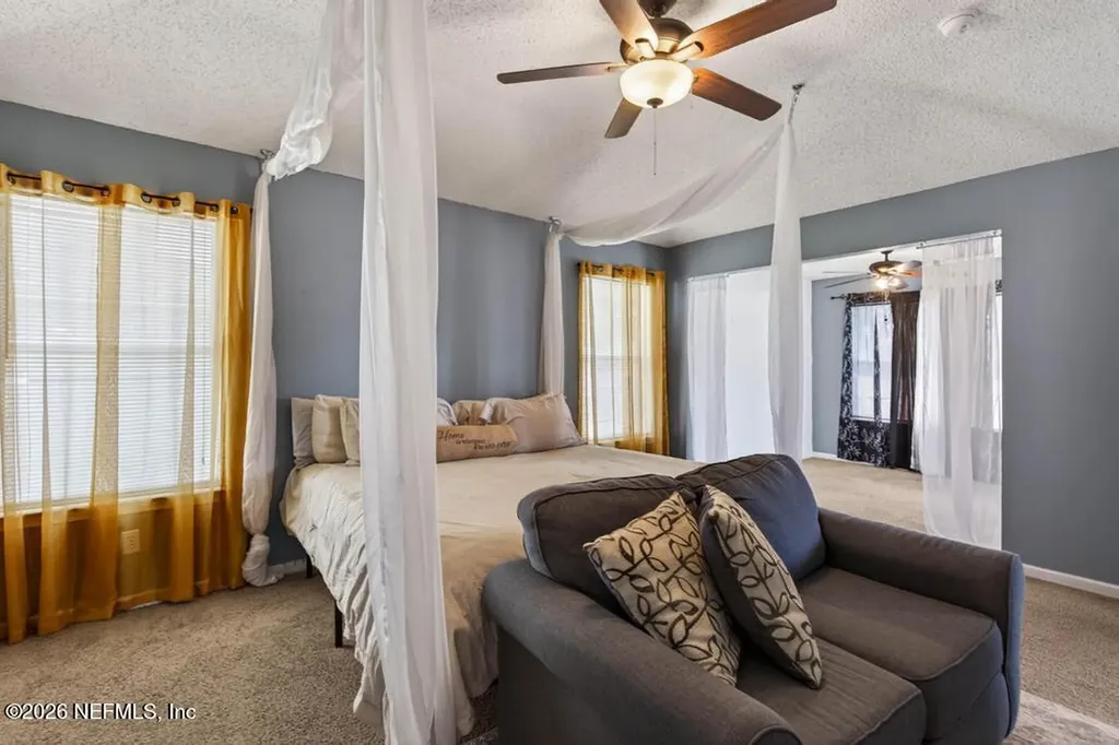 10842 Lydia Estates Drive Jacksonville FL 32218