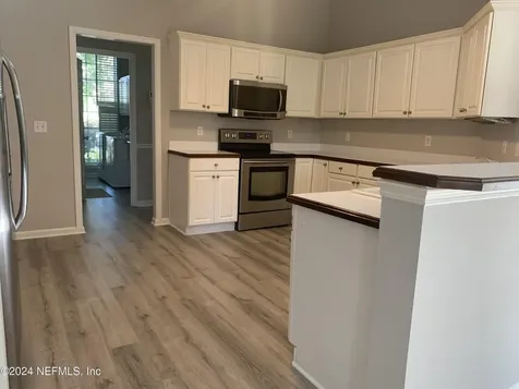 524 Lighthouse Court Neptune Beach FL 32266