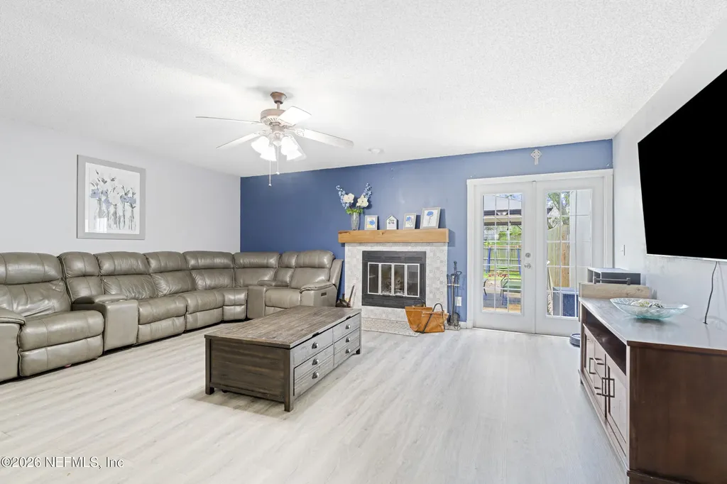 12067 Cobblewood Lane N Jacksonville FL 32225