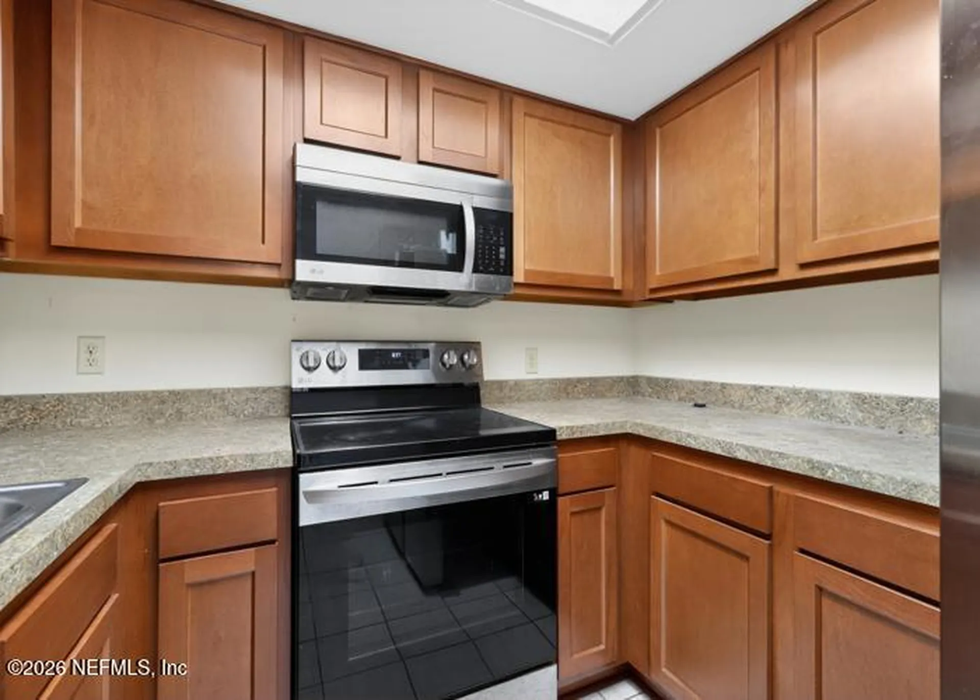 1101 W Defender Court Jacksonville FL 32233