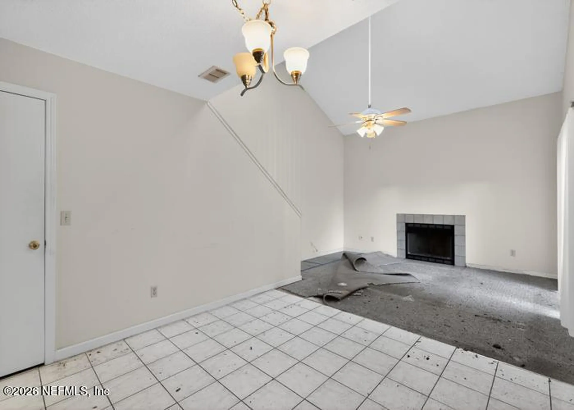 1101 W Defender Court Jacksonville FL 32233