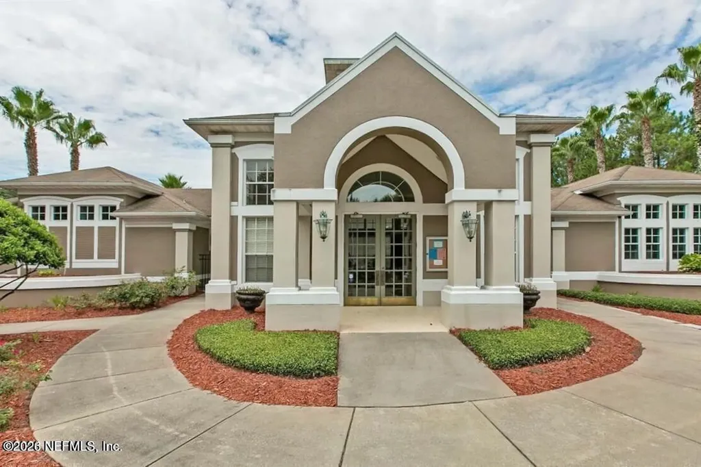 10550 Baymeadows Road Jacksonville FL 32256