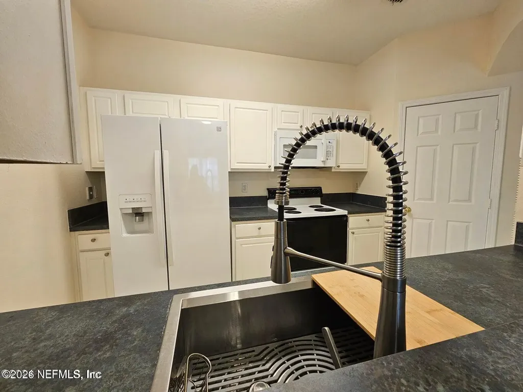 10550 Baymeadows Road Jacksonville FL 32256