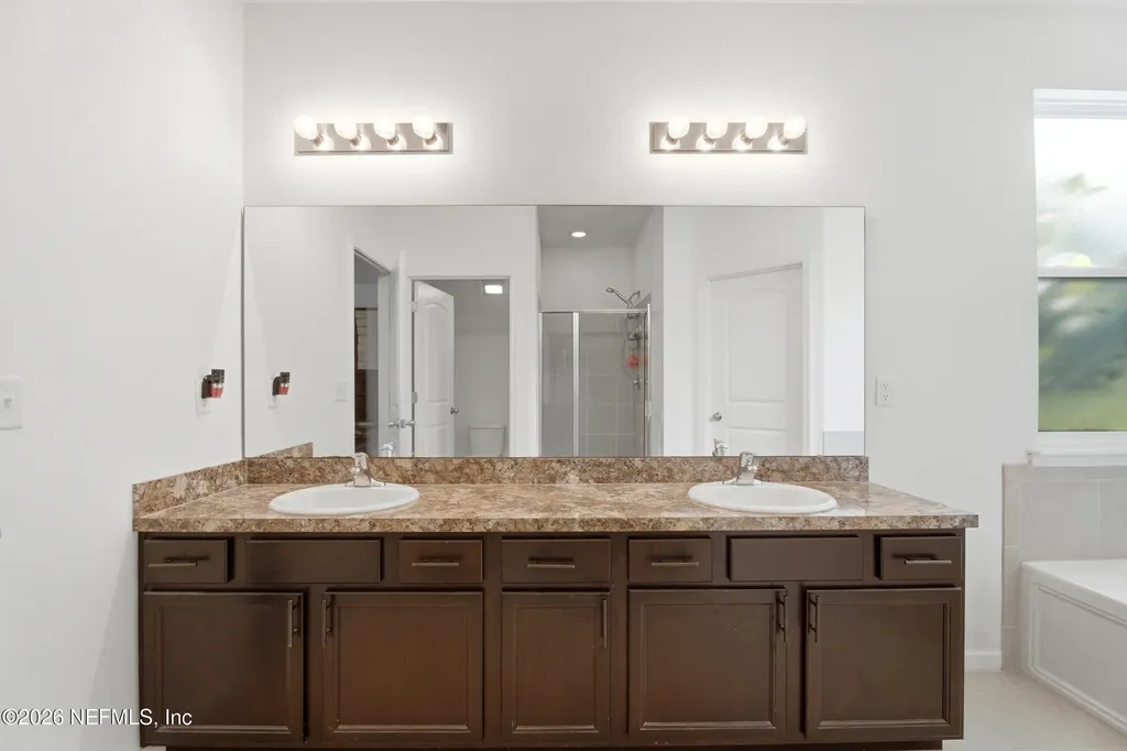 3262 Hidden Meadows Court Green Cove Springs FL 32043