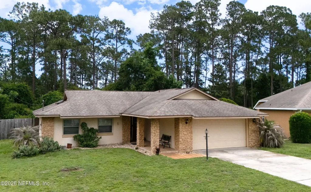 5 Wayland Place Palm Coast FL 32164