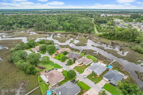 12704 N Windy Willows Drive Jacksonville FL 32225