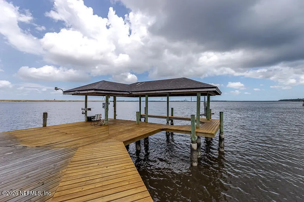 4344 Boat Club Drive Jacksonville FL 32277