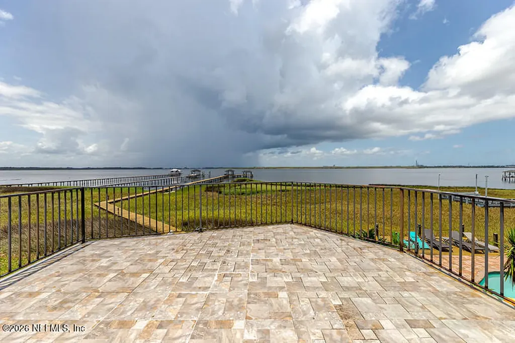 4344 Boat Club Drive Jacksonville FL 32277