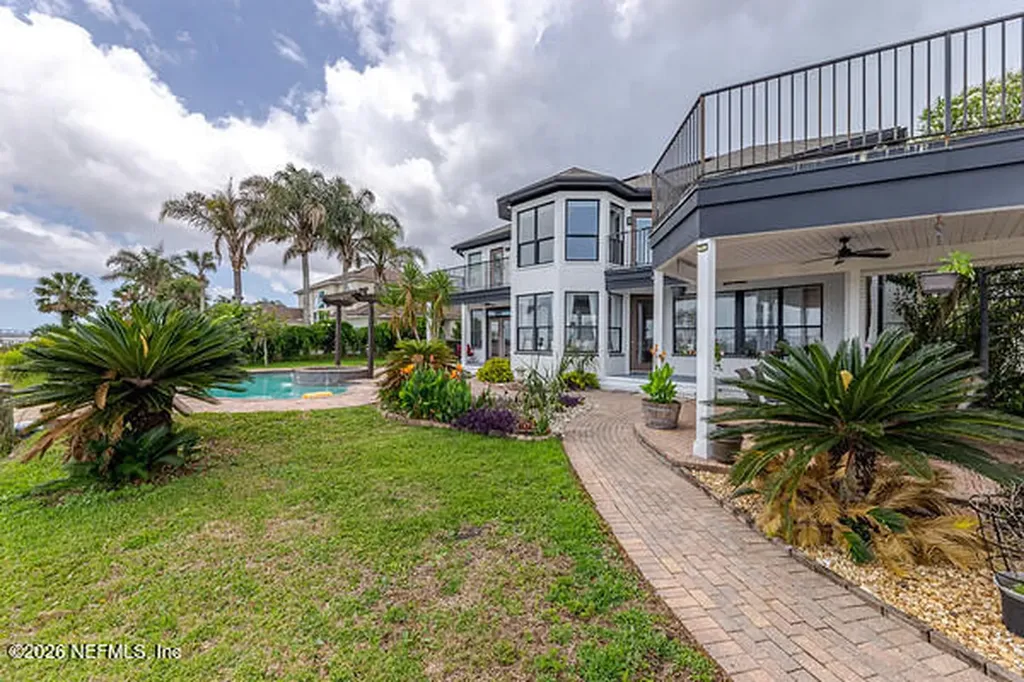 4344 Boat Club Drive Jacksonville FL 32277