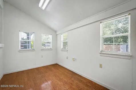 4252 Pinewood Avenue Jacksonville FL 32207