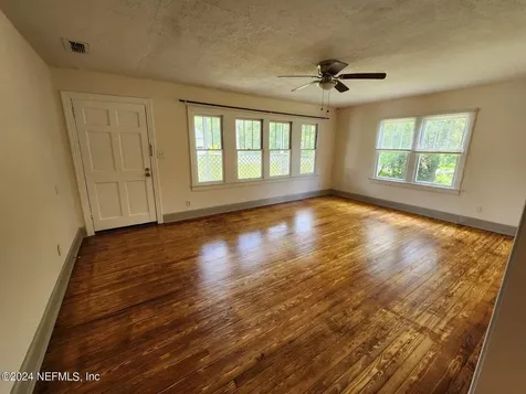 3049 Harbison Street Jacksonville FL 32218