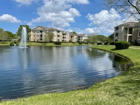 7990 Baymeadows Road Jacksonville FL 32256