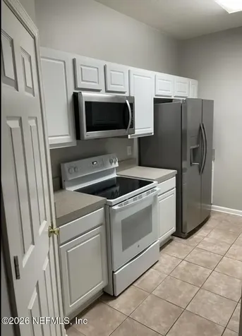 7990 Baymeadows Road Jacksonville FL 32256