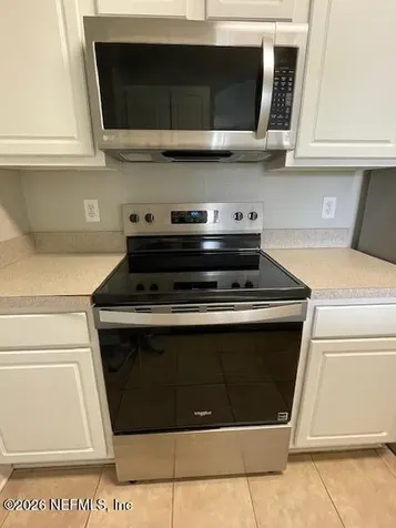 7990 Baymeadows Road Jacksonville FL 32256