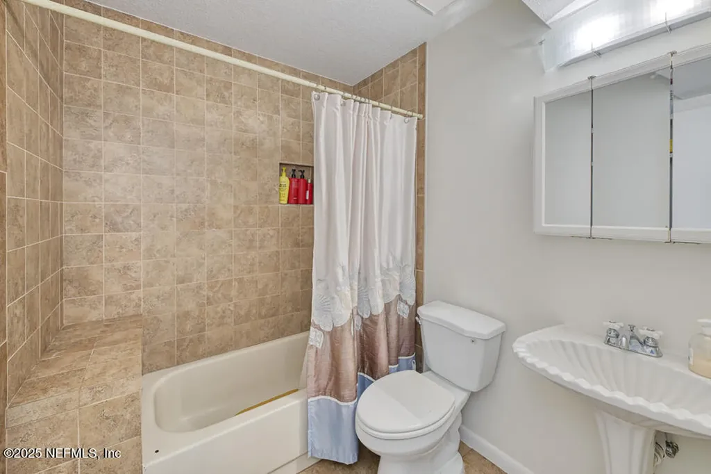 1216 21st Street N Jacksonville Beach FL 32250