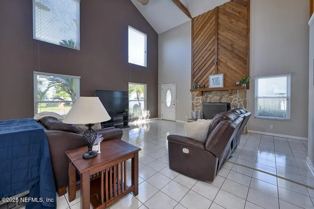 1216 21st Street N Jacksonville Beach FL 32250