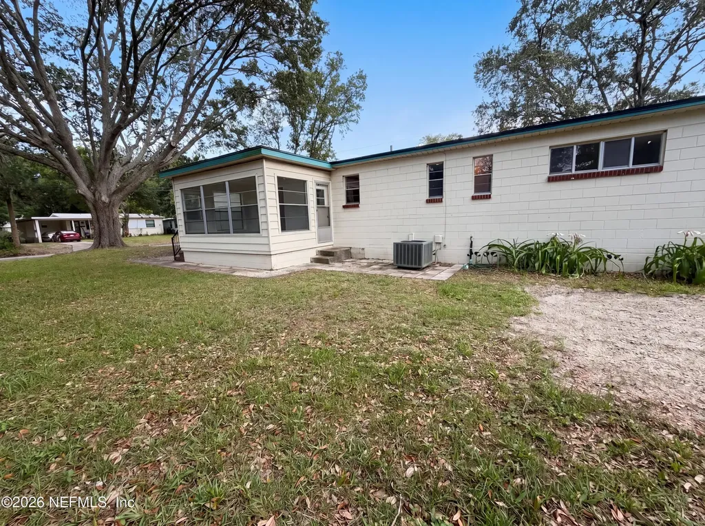 7073 Cotillion Road N Jacksonville FL 32211