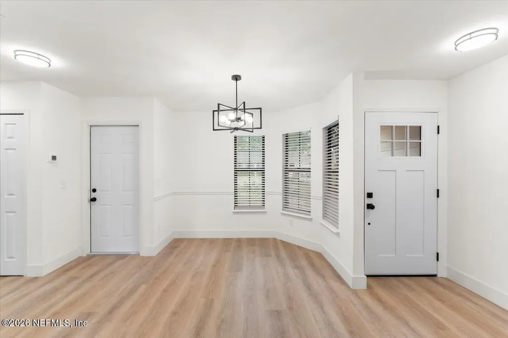640 Radnor Lane Jacksonville FL 32221