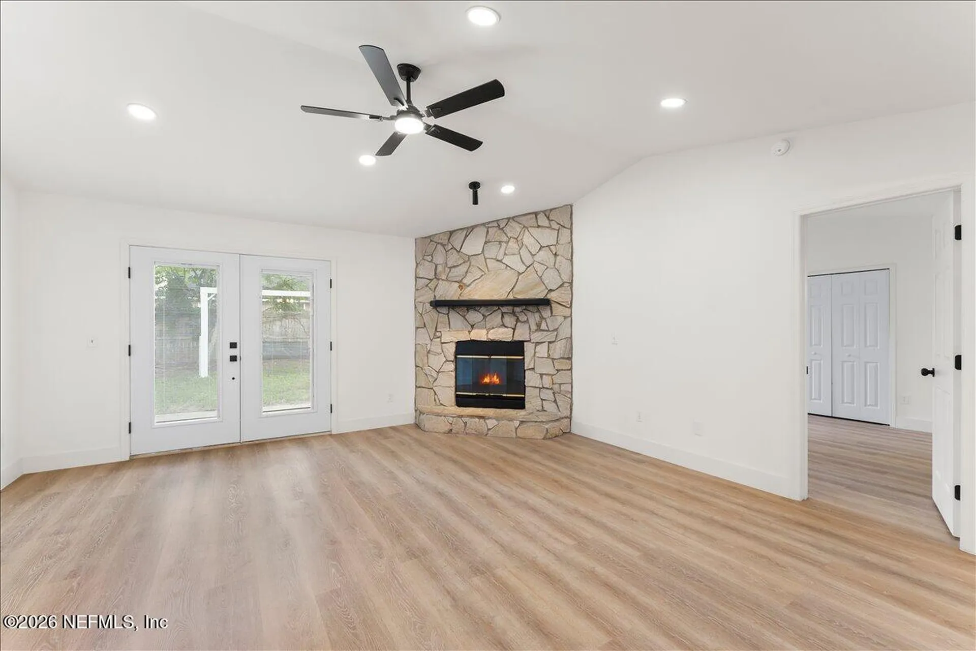 640 Radnor Lane Jacksonville FL 32221