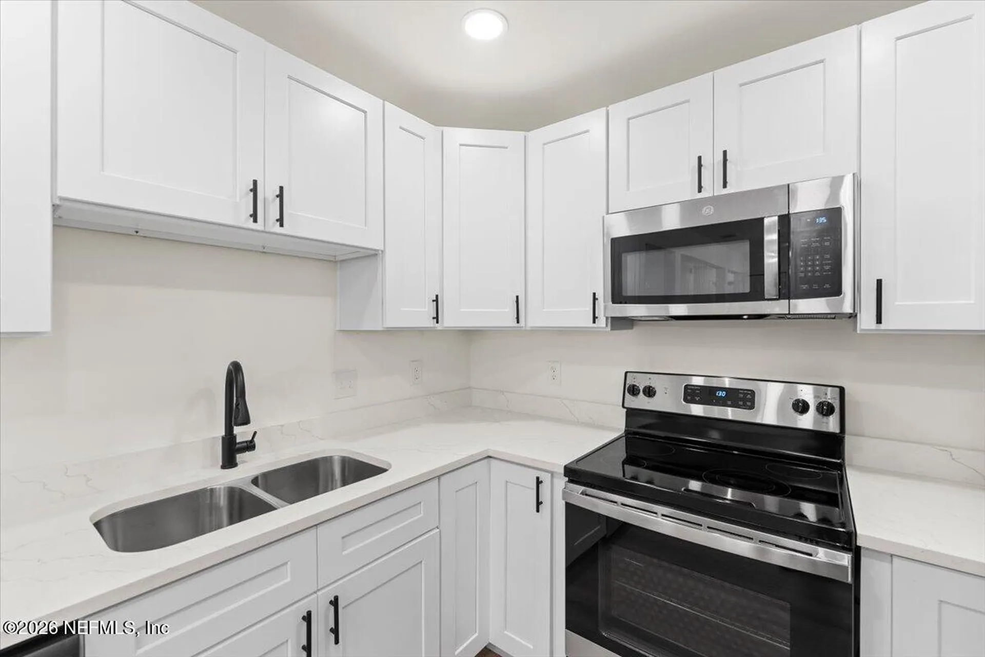 640 Radnor Lane Jacksonville FL 32221