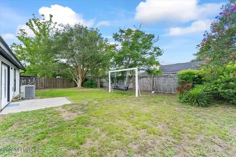 640 Radnor Lane Jacksonville FL 32221